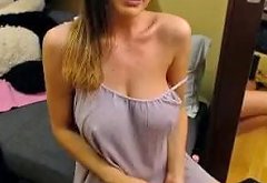 Giant Titted Romanian Camwhore Doing Show